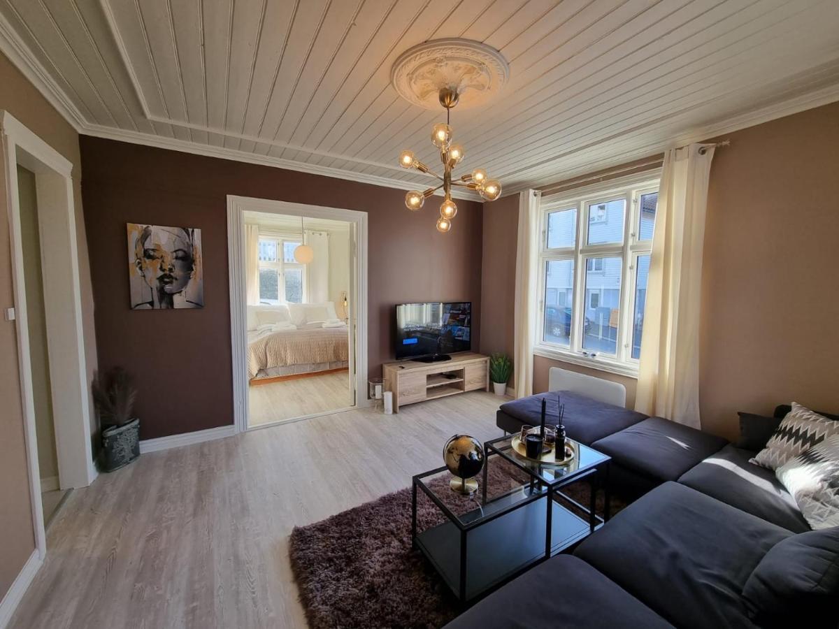Apartamento Modern And 2 Bedroom W/king Beds + Free Parking